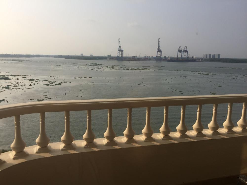 Taj Malabar Resort & Spa, Cochin. Kochi Buitenkant foto