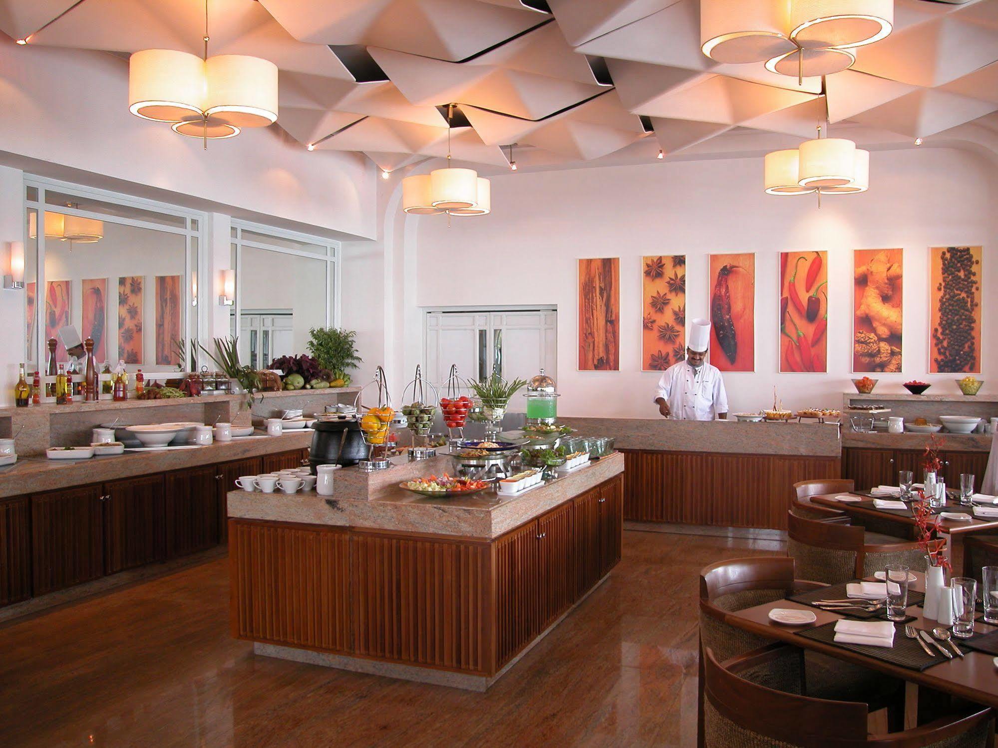 Taj Malabar Resort & Spa, Cochin. Kochi Buitenkant foto